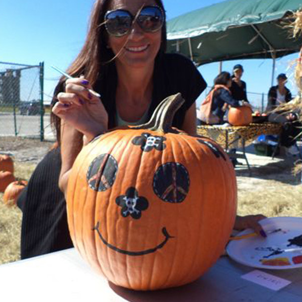 7%20Booville%20Pumpkin%20Carving%20Contest%20Judge%20Jacklyn%20Laflamme%20Pembroke%20Pines squashed
